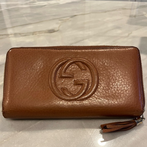 Gucci Tan Leather Wallet with Tassel - Picture 10 of 12